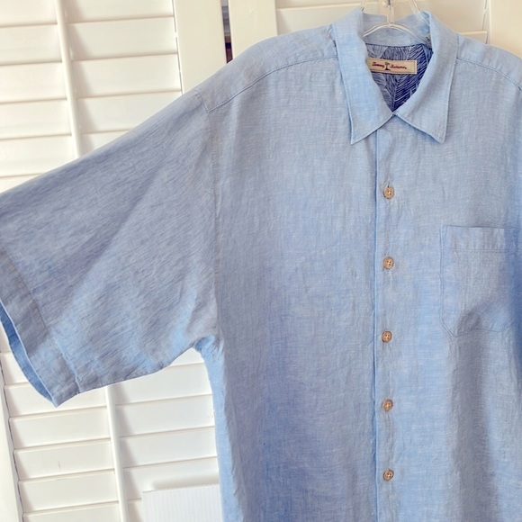 Tommy Bahama Men’s Shirt Size Large Light Blue 100% Linen - Picture 2 of 10